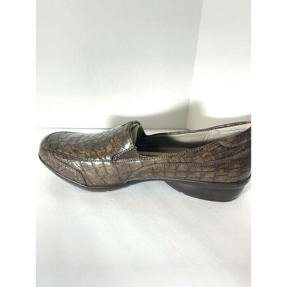 Naturalizer Women's Channing Slip-On Loafers Brown - Picture 1 of 5